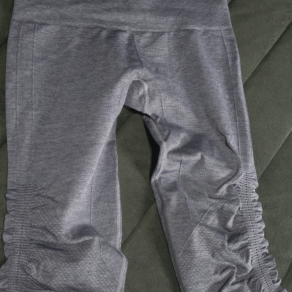 lululemon athletica Pants - lululemon athletica Charcoal Leggings
